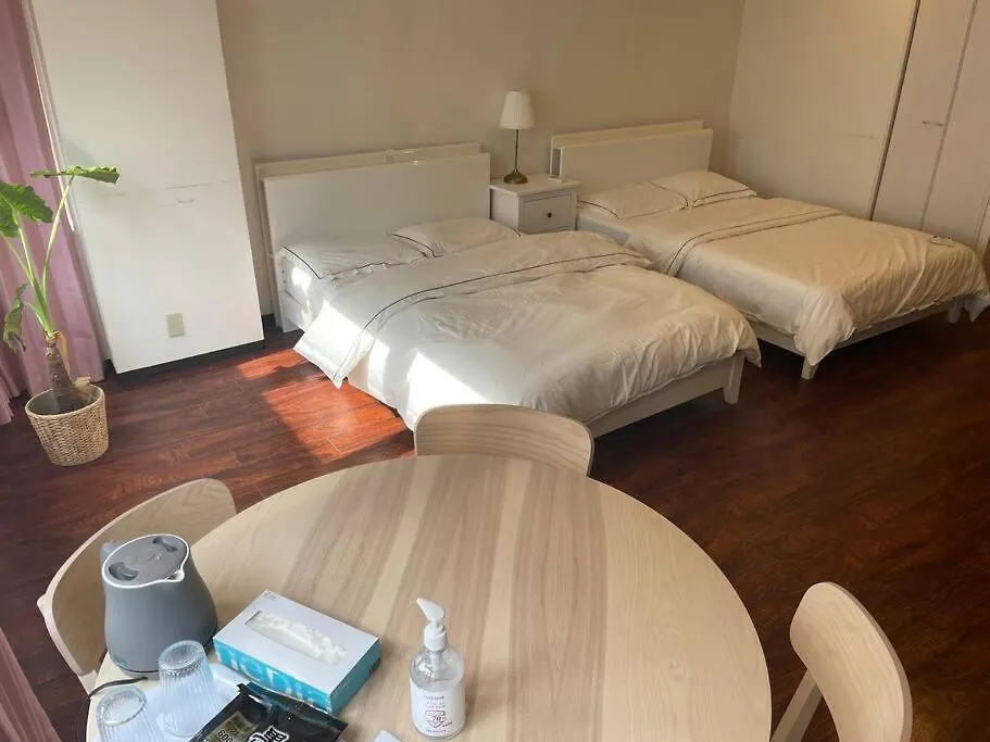 日本橋電気街，动漫街denden Town大面積40㎡エレベーター直結 Apartment Osaka Japan