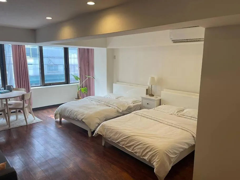 日本橋電気街，动漫街denden Town大面積40㎡エレベーター直結 Apartment Osaka 0*,  Japan