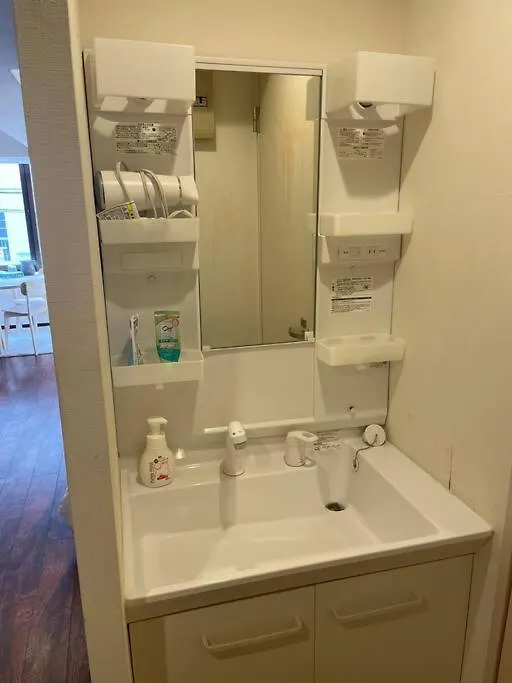 日本橋電気街，动漫街denden Town大面積40㎡エレベーター直結 Apartment Osaka